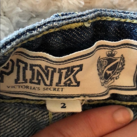 Shorts - Picture 4 of 4